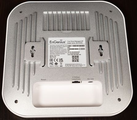 Точка доступу EnGenius ECW230S &mdash; Точка доступу Wi-Fi 6 4&times;4 для приміщень 1-16931 фото