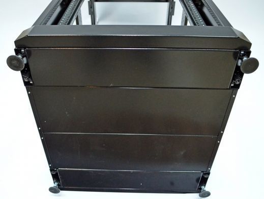 Серверна шафа CMS UA-MGSE3366MB &mdash; Серверна шафа підлогова, 19", 33U, 610х675 мм, посилена, скляні двері, розбірна 64922 фото