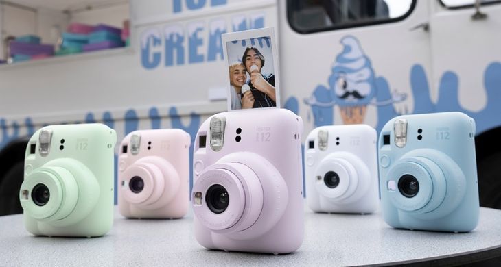 Fujifilm 16806092 &mdash; Фотокамера моментальной печати INSTAX Mini 12 BLUE 1-71019 фото