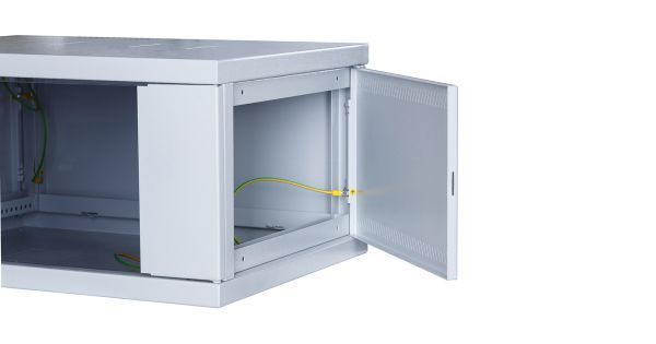 Серверный шкаф Ipcom СН-9U-06-04-ДС-1 &mdash; Серверный шкаф навесной, 19", 9U, 600х450 мм, стеклянная дверь, разборной 674353 фото