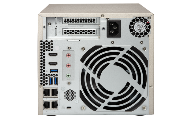 Сетевое хранилище NAS NAS сервер 4xHDD/SSD 56 ТБ 4 ГБ SO-DIMM DDR4 4xGbE 4xUSB 3.0 QNAP TVS-473e-4G 672442 фото