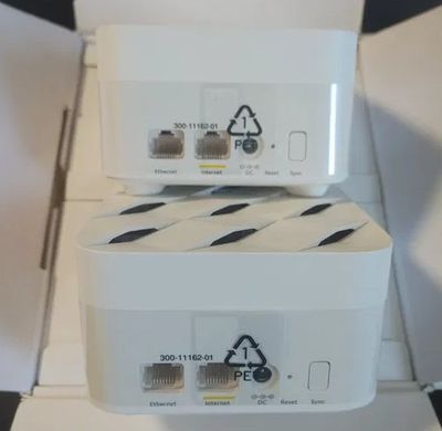Роутер Netgear Orbi RBR10 &mdash; Wi-Fi Mesh роутер 802.11ac (2 шт.) (Витрина) 9-13797 фото