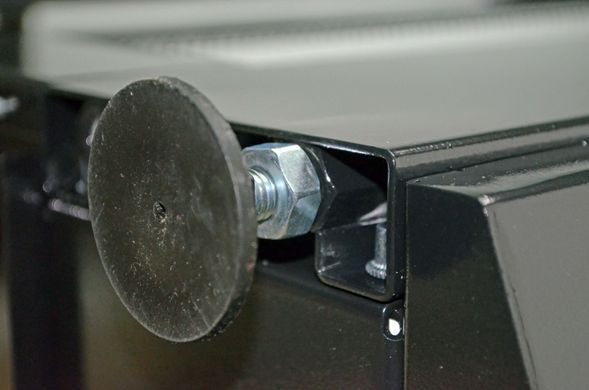 Серверна шафа CMS UA-MGSE33610MPB &mdash; Серверна шафа підлогова, 19", 33U, 610х1055 мм, перфоровані двері, розбірна 665842 фото