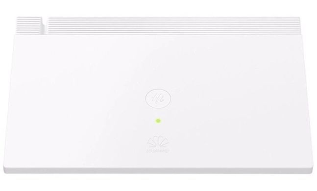 Роутер Huawei 53036714 &mdash; Маршрутизатор 802.11n 2.4 ГГц 300 Мбіт/с 2xFast Ethernet LAN 1xFast Ethernet WAN 2 зовнішні антени 702940 фото