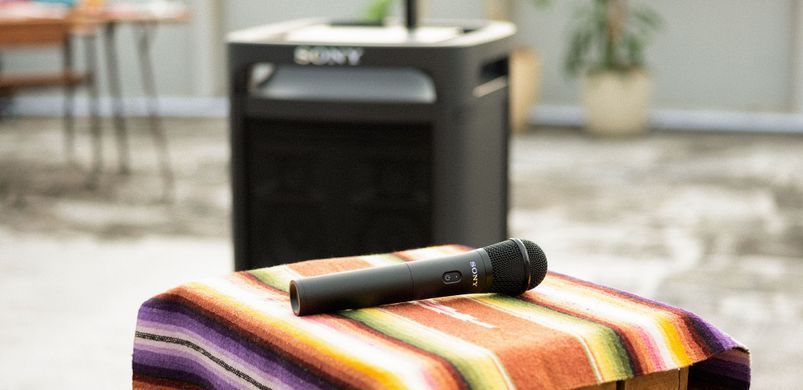Sony UOULTMIC1.E &mdash; Микрофон ULT POWER SOUND Wireless 1-68756 фото